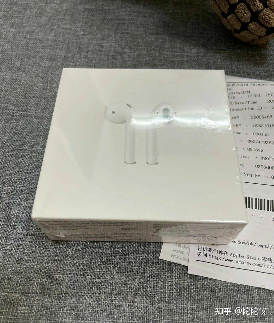 airpods一代和有线二代的包装盒有什么区别包装盒有什么不一样的吗有