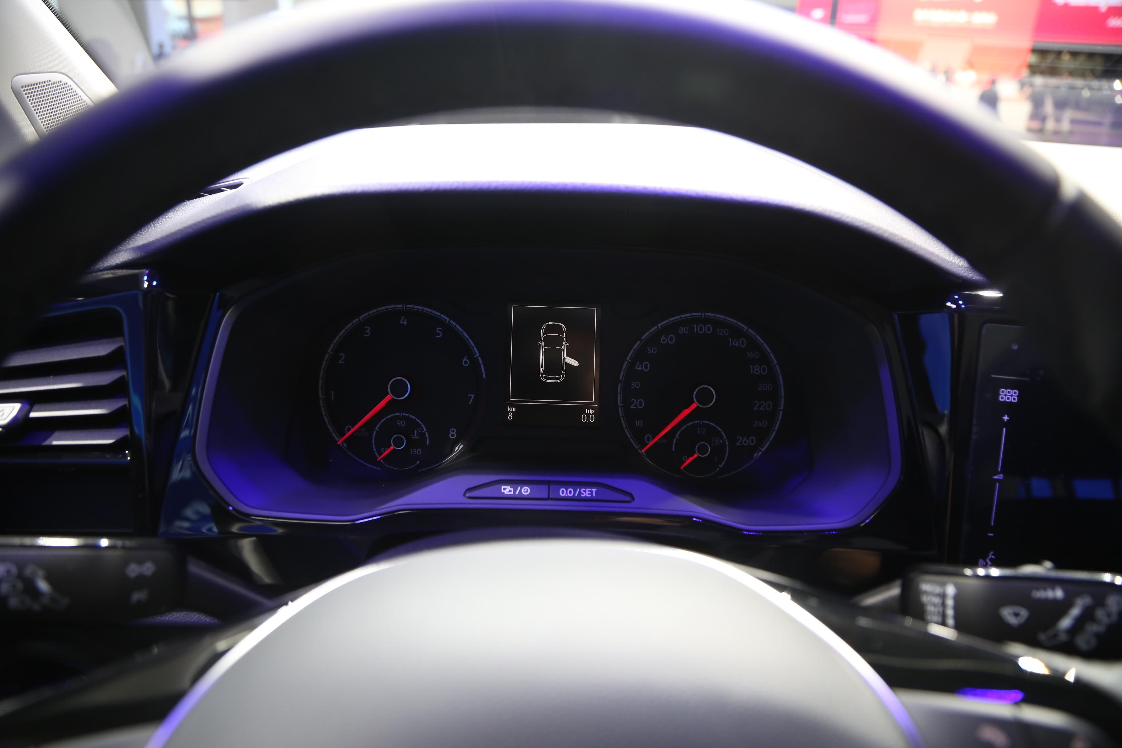 实拍捷达vs7,1.4t 6at的动力和非常实用的大空间 - 知乎