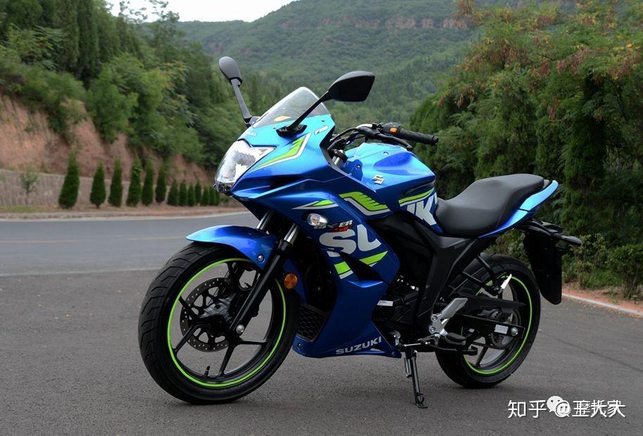 新车/轻骑铃木gixxer国内发布,团购价12980元!