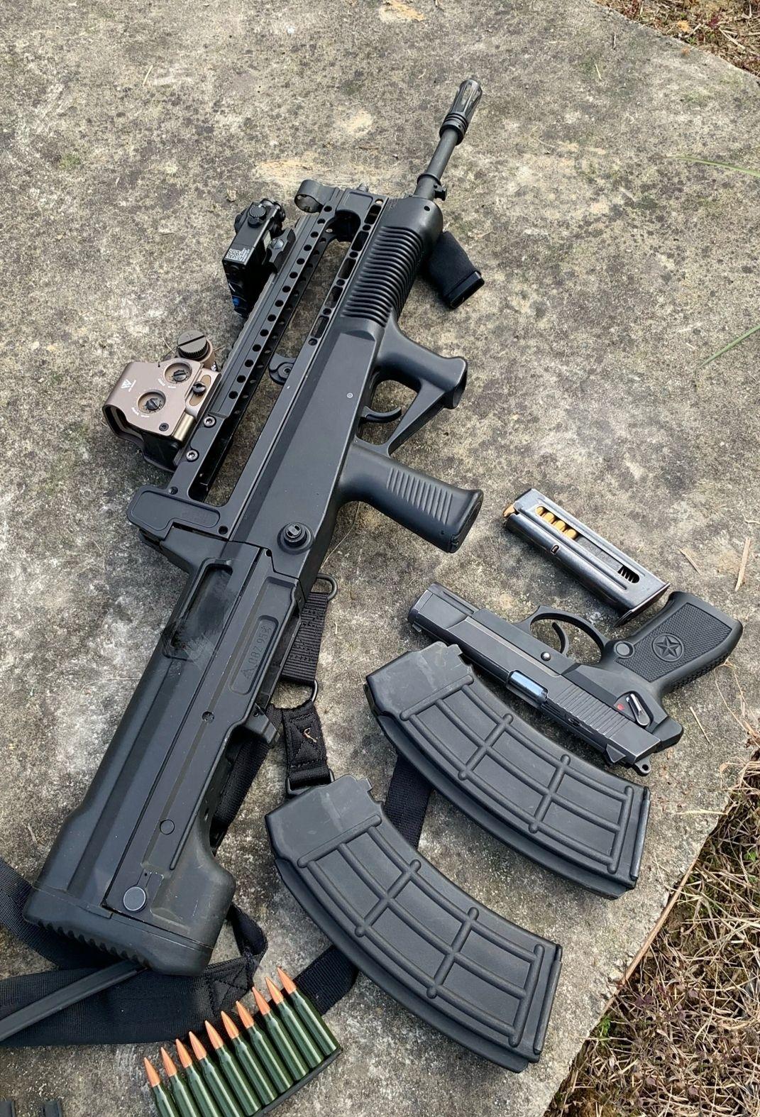 为什么国外能把95式改装的那么高端,而国内即使是特种部队用的95式