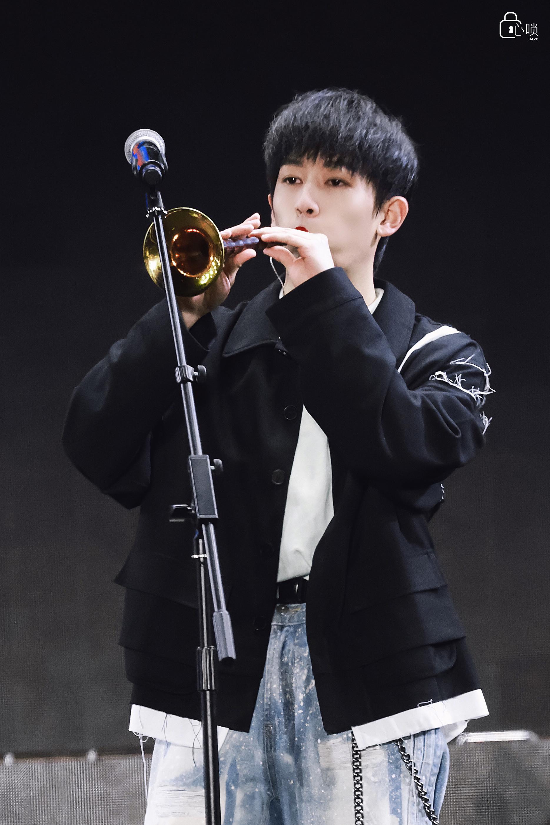 《明日之子第四季》的闫永强是一个怎样的人? - 知乎