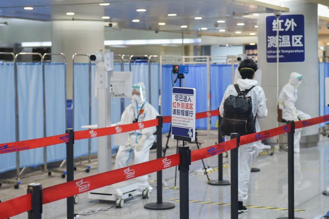 成都海关检出两例境外输入新冠肺炎确诊病例