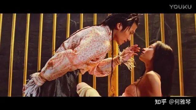 无极有缺点但也没有那么烂谢霆锋耍扇子的动作帅呆了