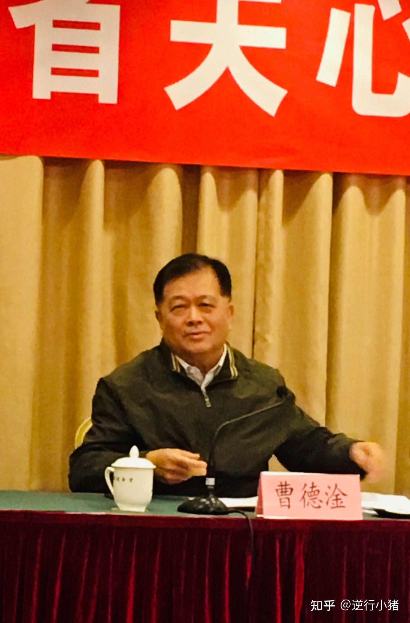 面对大众的非议曹德旺直言创业至今没有借助过哥哥的任何政治资源