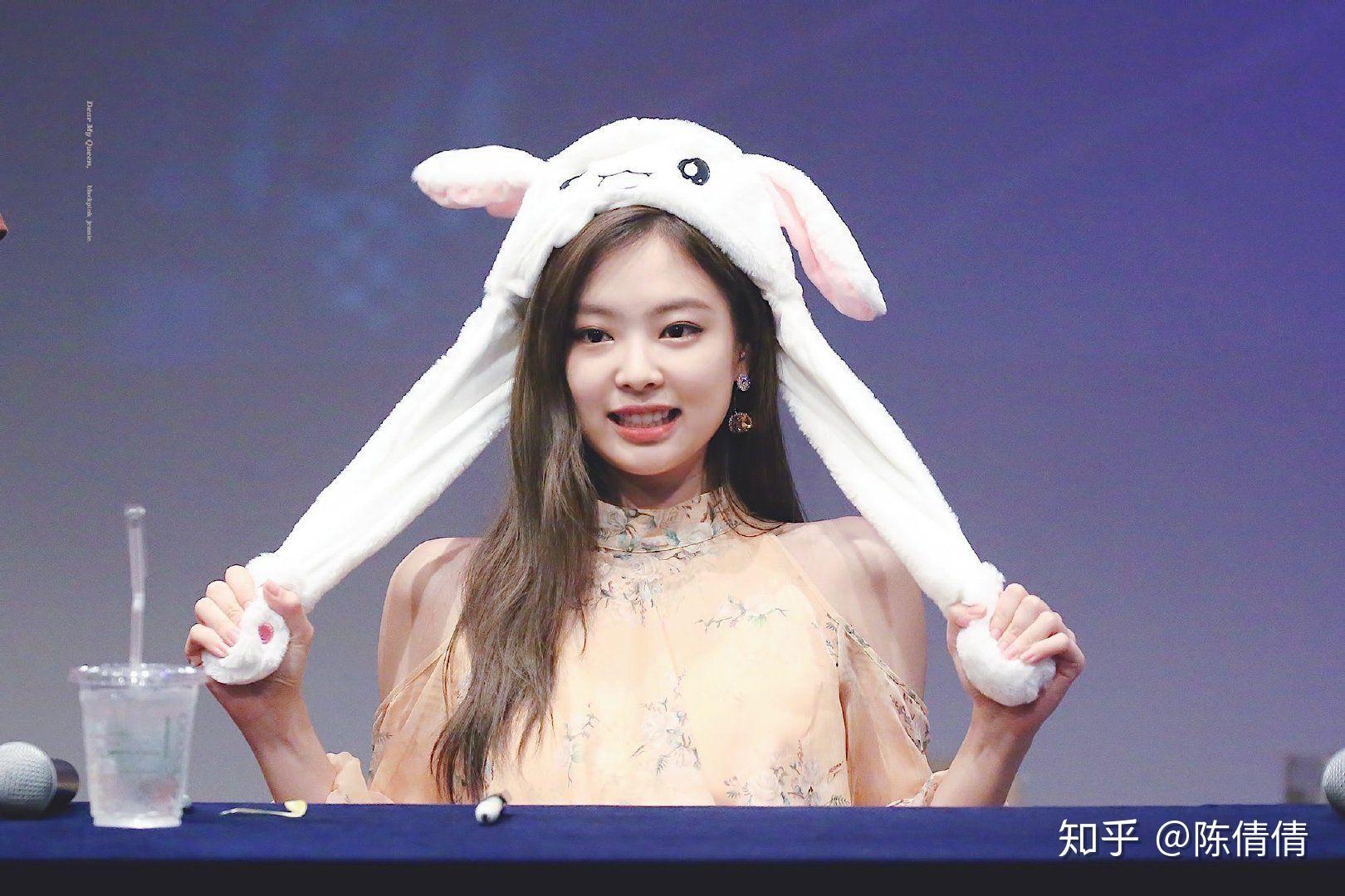 有沒有blackpink裡jennie露齒大笑眯眼睛的頭像啊啊啊太可愛了