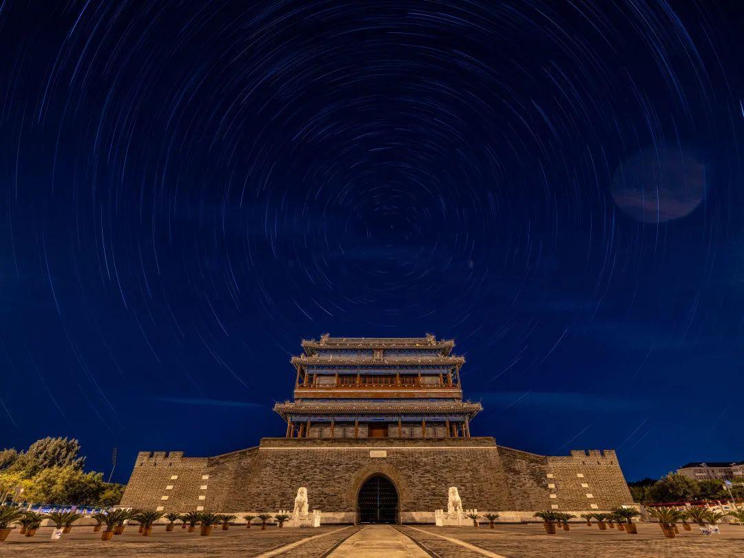 镜头丨GF20-35mm定格城市切片 视角宽广气势尽现 - 知乎