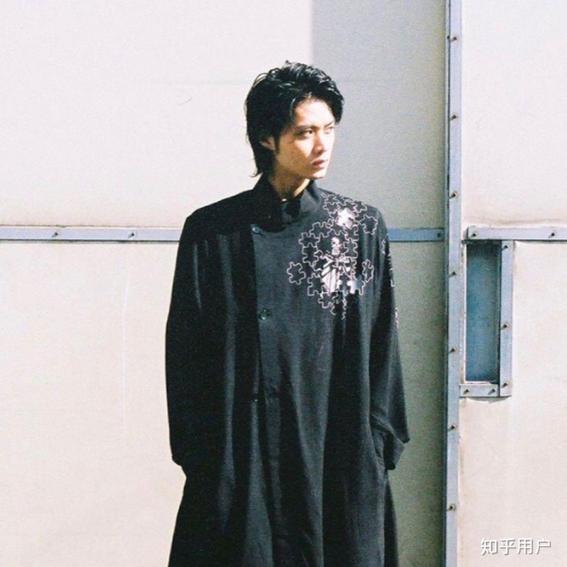 如何评价矶村勇斗的颜和演技? - 知乎