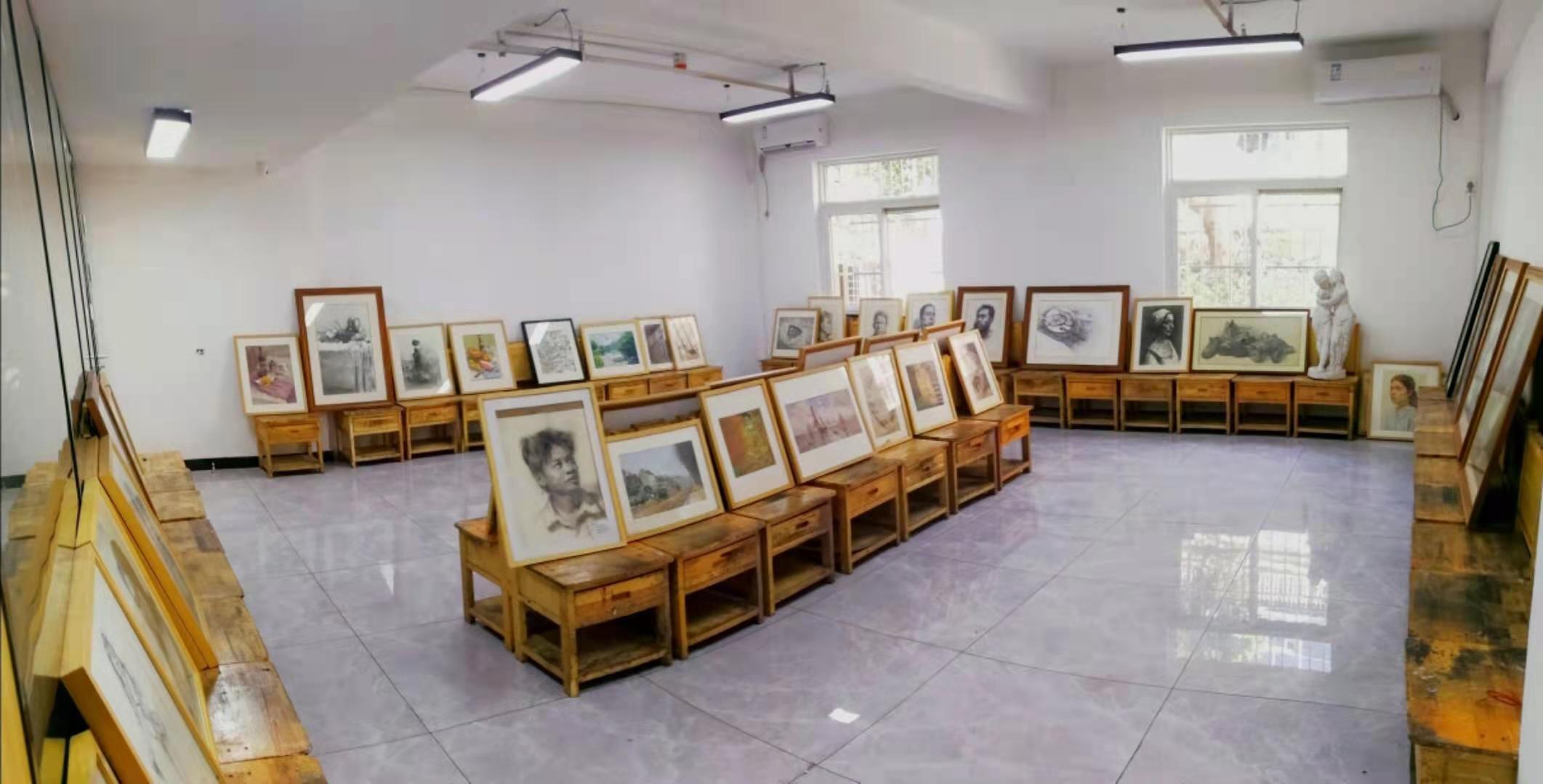 也许你进入了瓶颈期,武汉大严高考美术画室老师教您如何突破瓶颈期!