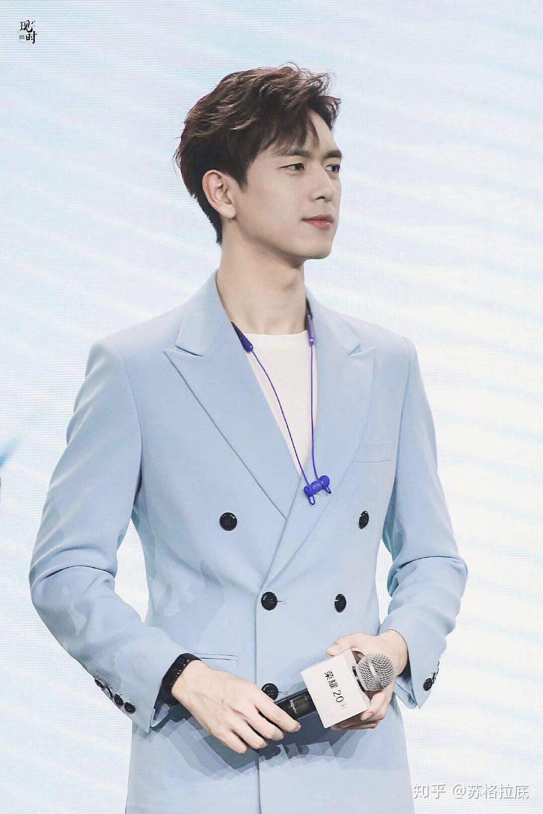 天现宝宝们是因为什么喜欢李现的啊? - 知乎