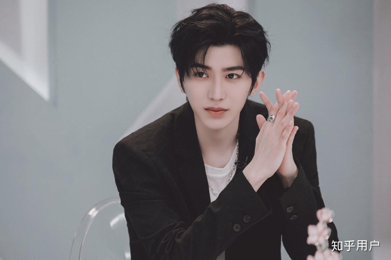 写回答 登录/注册 明星 艺人 蔡徐坤(kun) nine percent(男团) 青春有