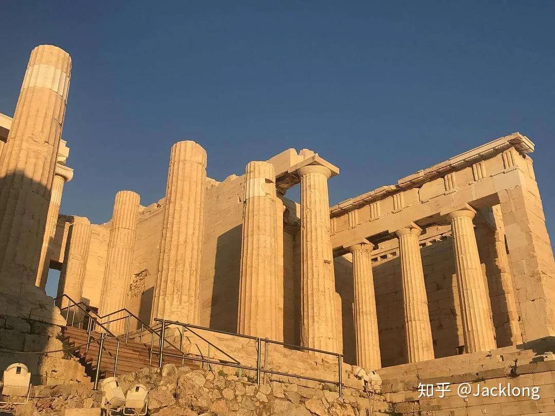 1415年,波焦·布拉乔利尼在瑞士的圣加仑修道院中,发现古罗马建筑师