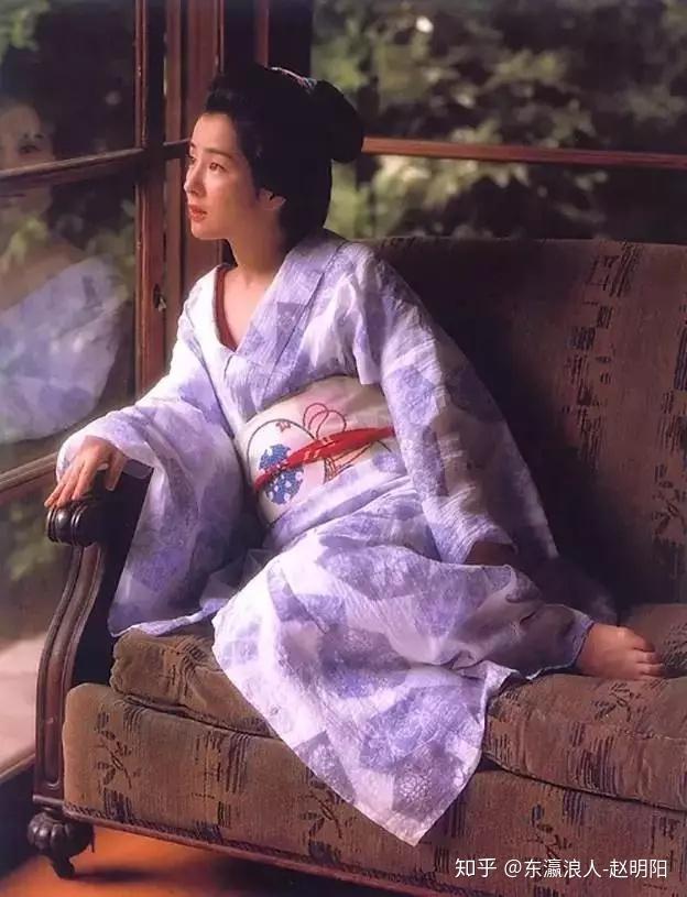周迅接《如懿传》是个错误? 看看日本国民女神对于"年龄"理解 - 知乎