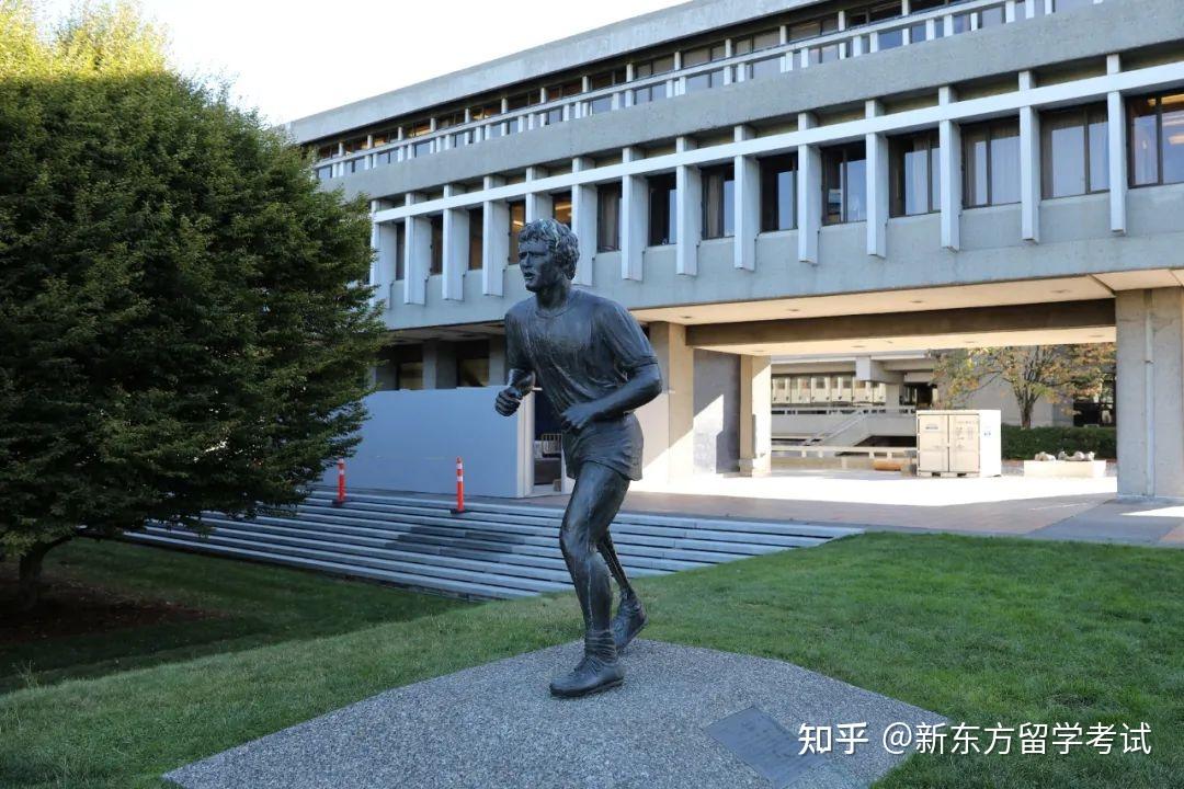 西蒙弗雷泽大学相当于图片