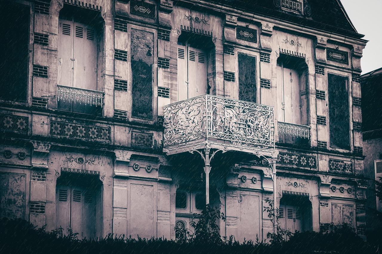 2. 高端居住体验