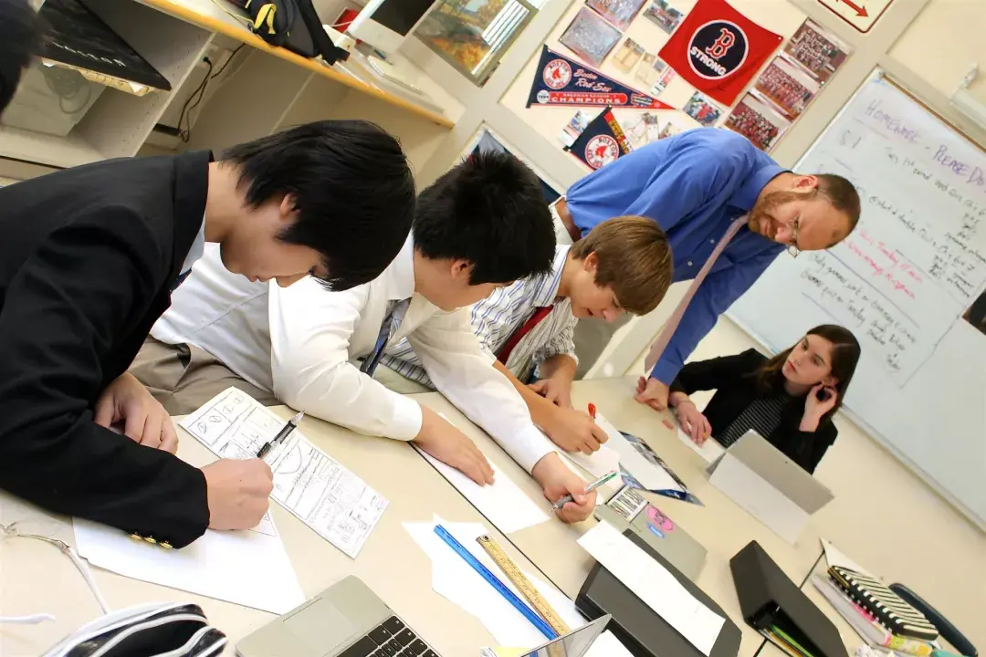 adayinthelife一个8年级学生在美国顶尖寄宿初中的一天