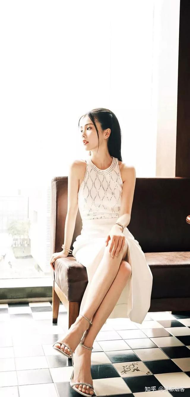 娱乐圈里的清流,颜值担当白鹿,宛如人间仙子!-明星白鹿