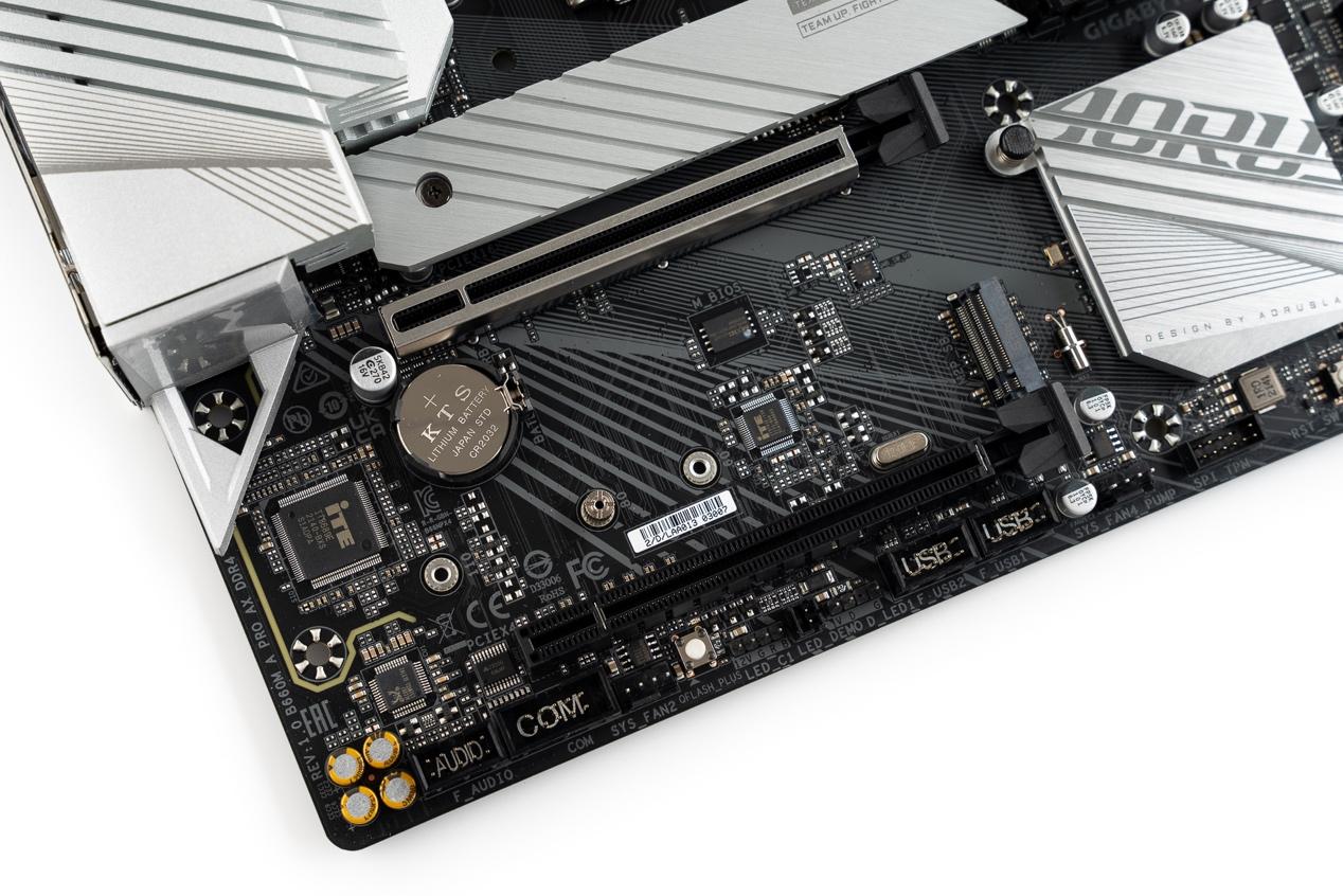 极致简约强劲性能技嘉雪雕b660maorusproaxddr4开箱分享