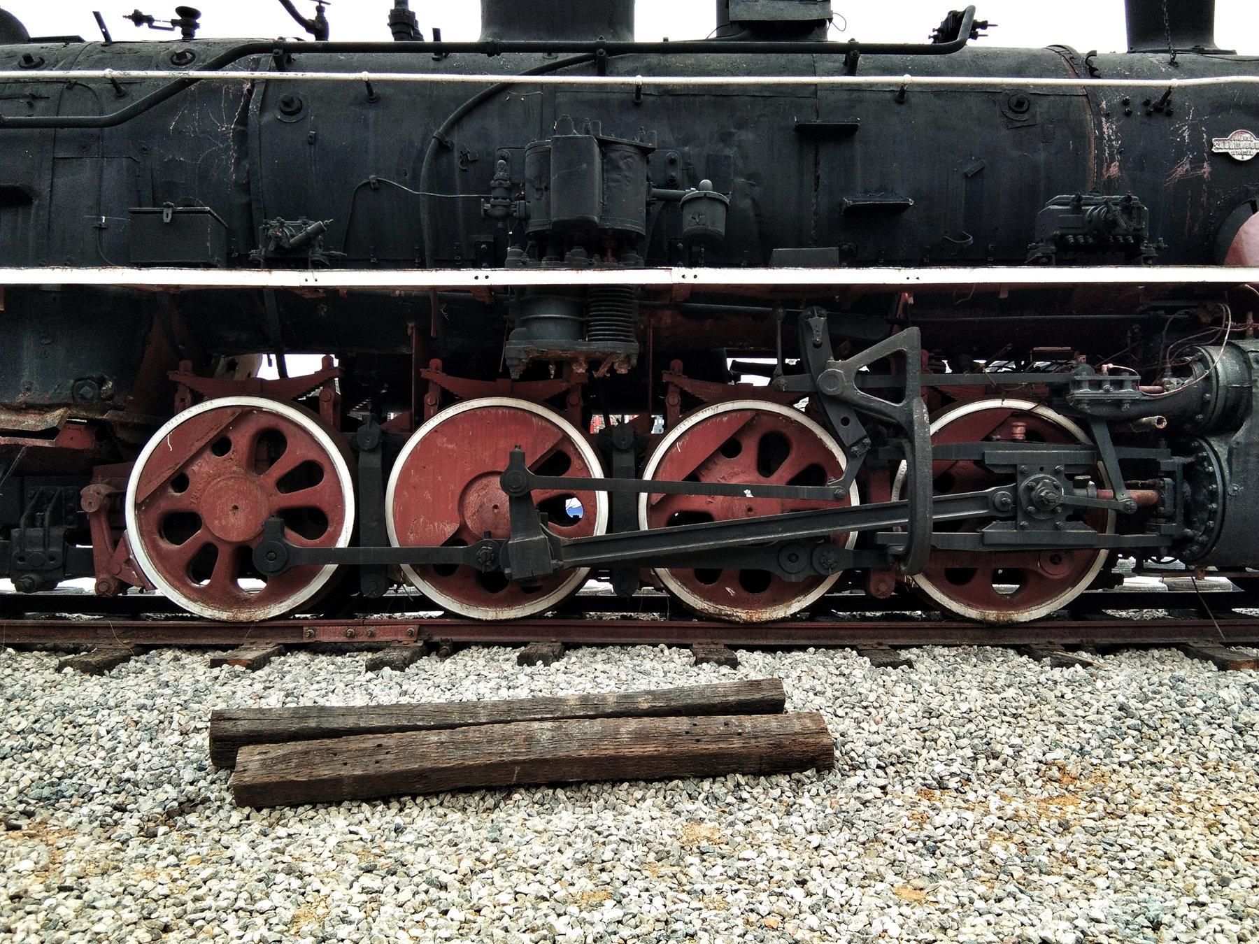 【铁道纪事】零九幺三,尴尬的红旗号,浮躁的蒸汽机车组装和展示!