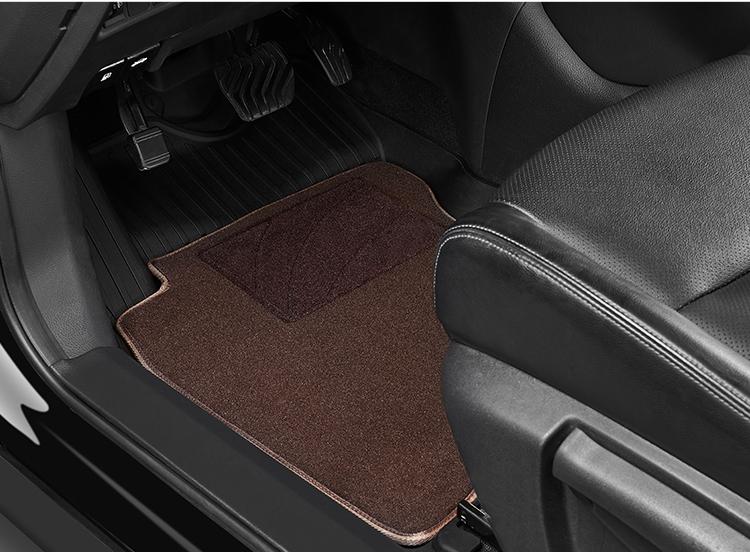 汽车地毯清洗技巧分享