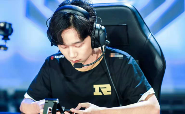 kplrw侠放花满楼转会至edgm引入虔诚补缺