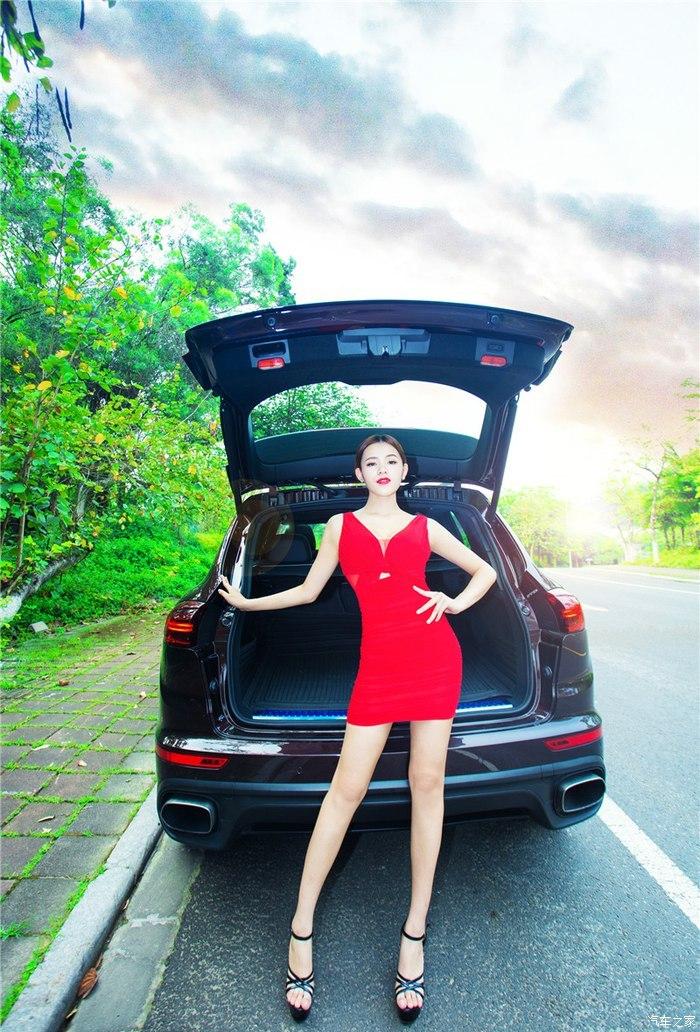 美女当车模,保时捷卡宴带美女郊游 美食分享,感谢车友支持 - 知乎