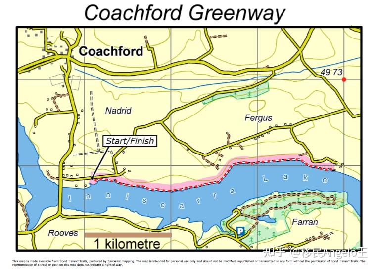 移民爱尔兰绿色之路科克小镇上的海滨步道