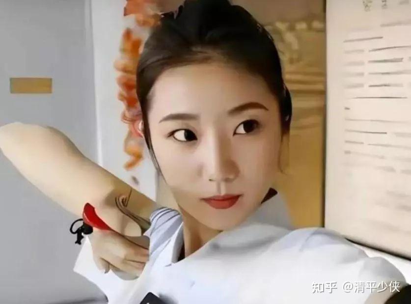 美女记者险蹈邪途，张津瑜的悲惨遭遇与回归之路 - 知乎