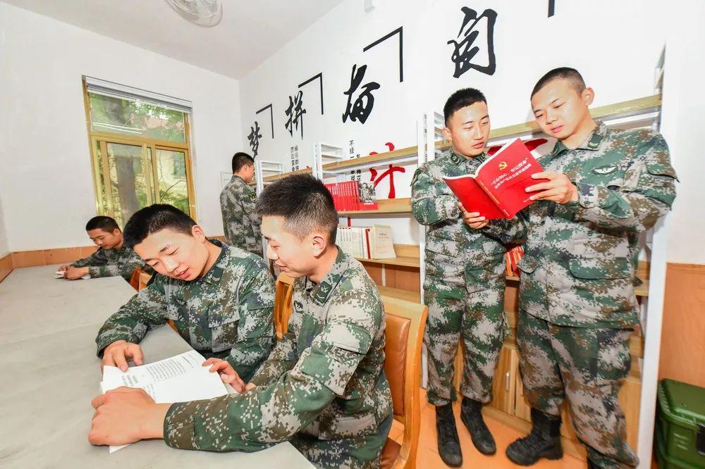 第71集团军中野虎师五一悦读活力满满