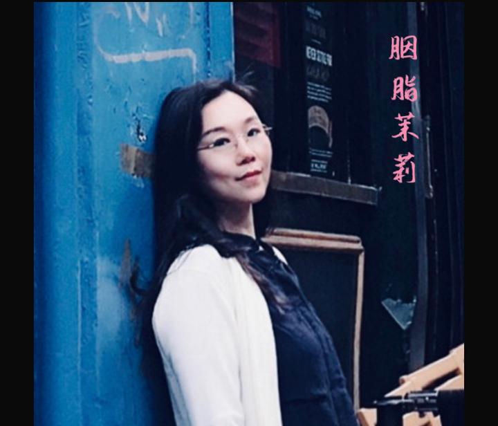 诗人大藏对胭脂茉莉十四行诗仲夏夜之梦的解读