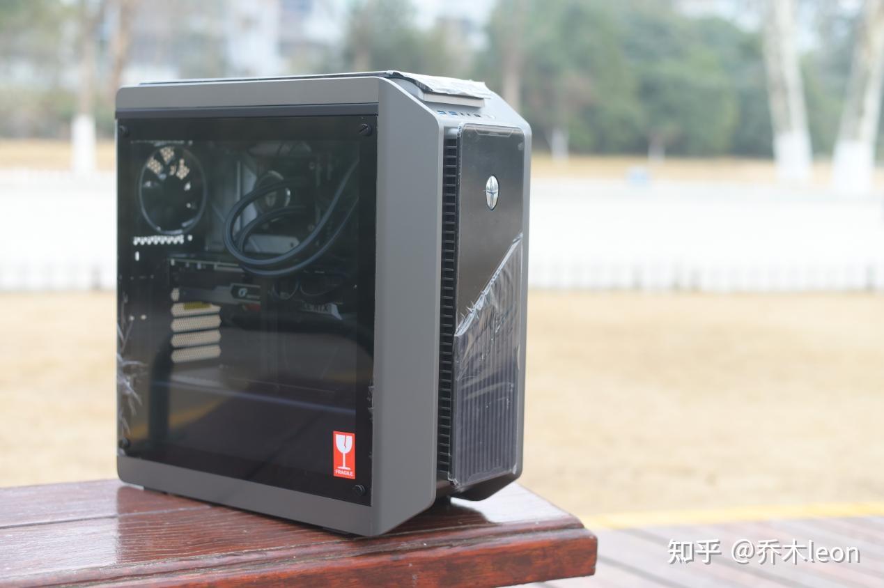 异构为王——雷神黑武士4 十二代intel酷睿i7-12700台式机使用体验