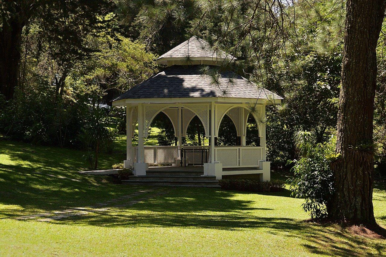 2. 亭子价格查询