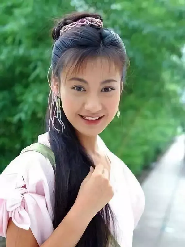 杨雪江玉燕一个惊艳了时光的反派girl