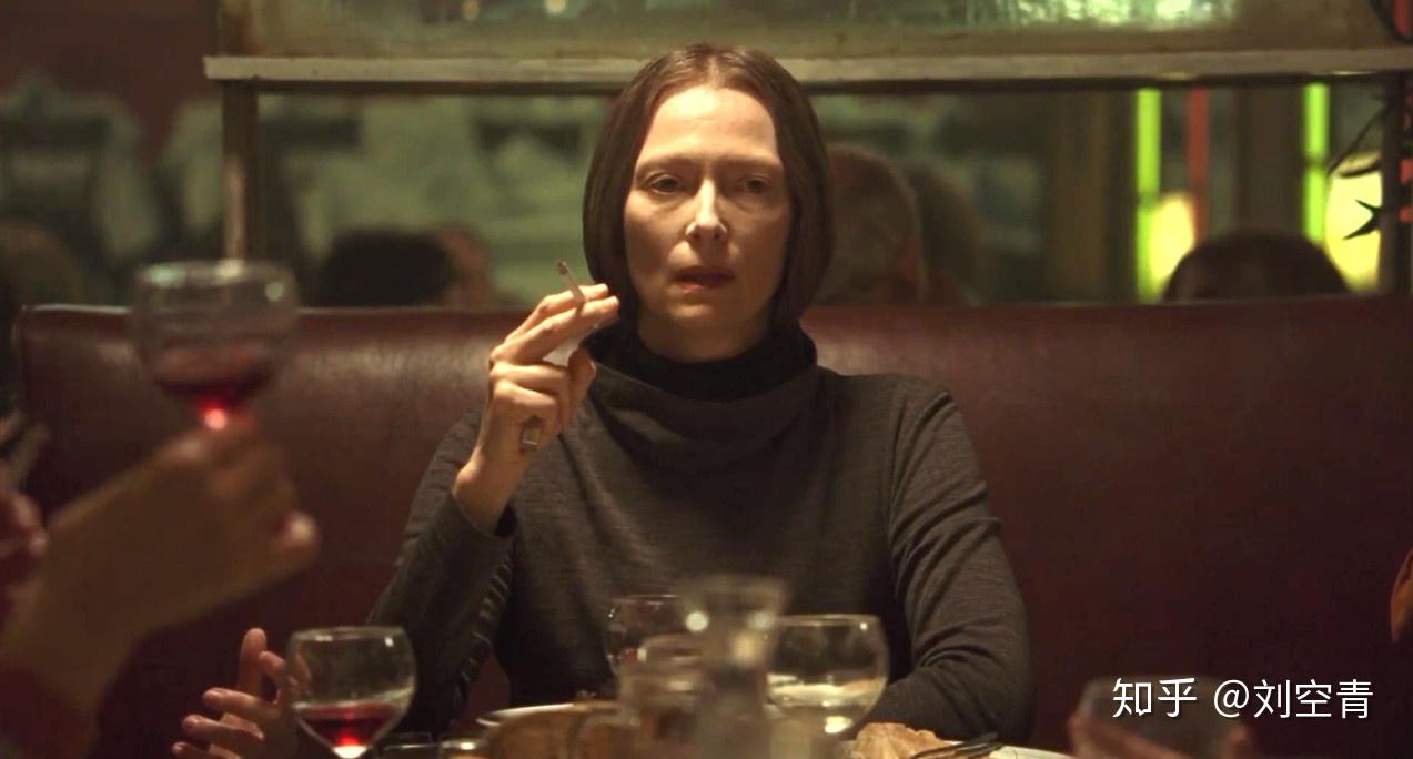 如何评价电影阴风阵阵suspiria