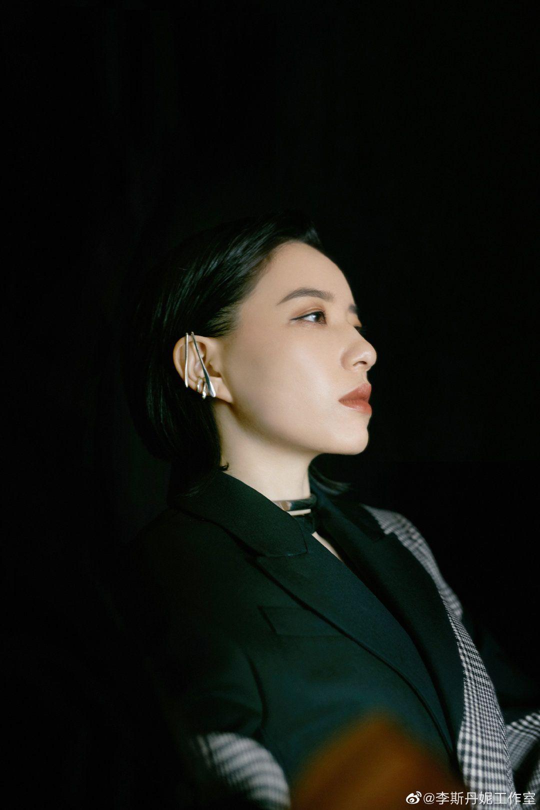 如何评价李斯丹妮的颜值? - 知乎