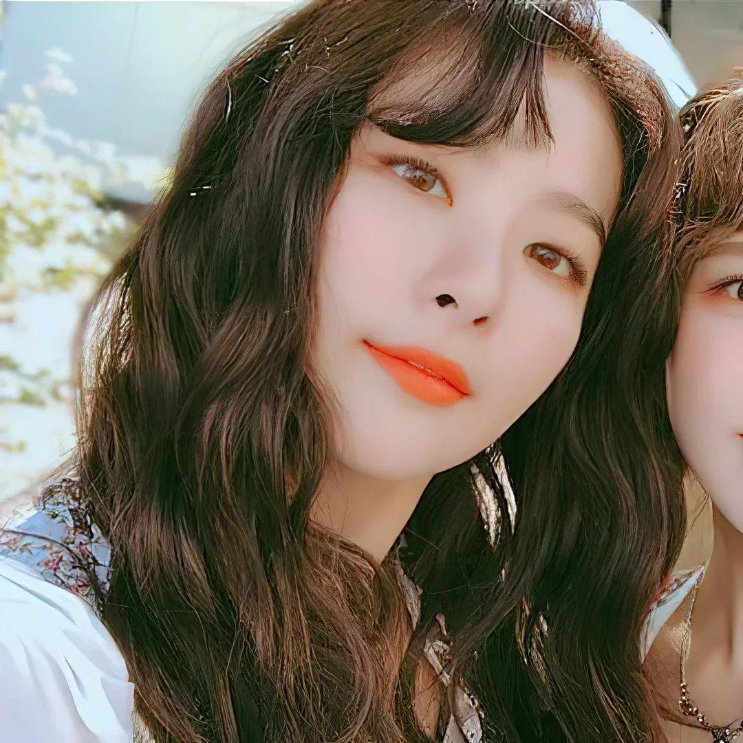 爱豆闺蜜头像 | 有你在身边,风都超级甜 - 知乎