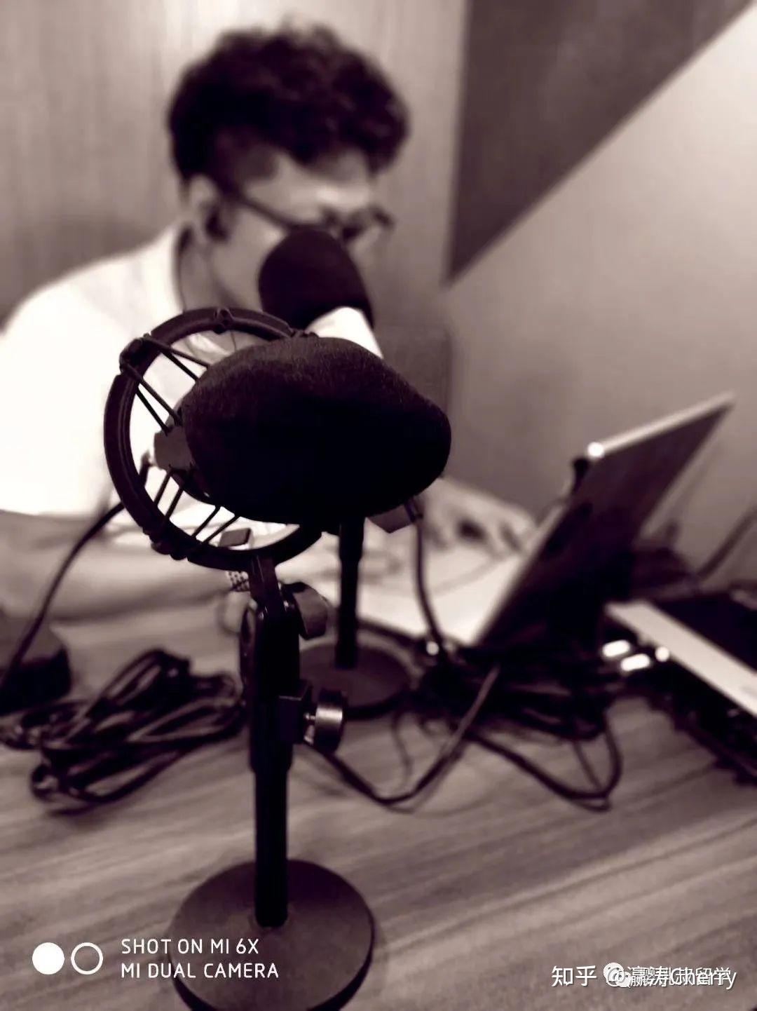 credit:丁玮 location:樱桃叔留学国贸办公室采访后语:随着国内不同