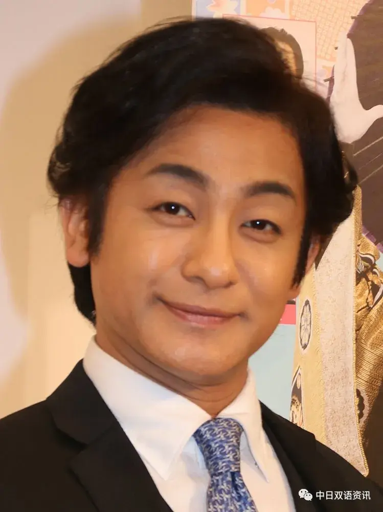 (演员,原名山元 寛之)还记得电视剧《半泽直树》里的变态检察官黑崎