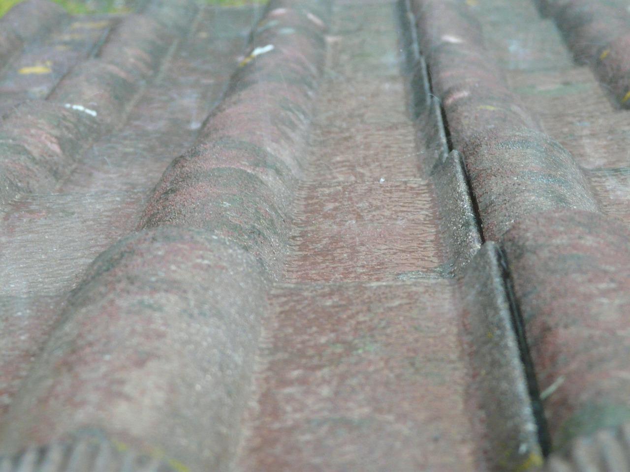 如何去屋顶上堵漏