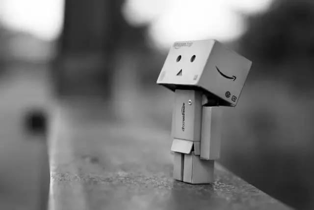 如何评价郭敬明性骚扰男作家的新闻? - 知乎