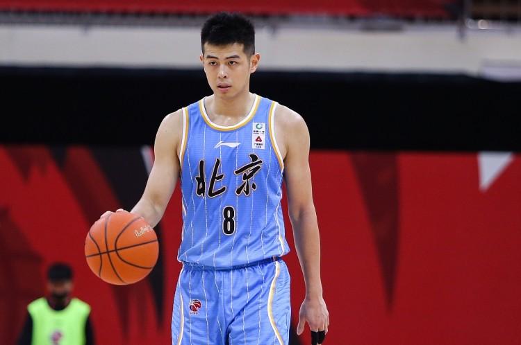 北京vs深圳大名单方硕复出迎赛季首秀范子铭停赛朱彦西伤缺