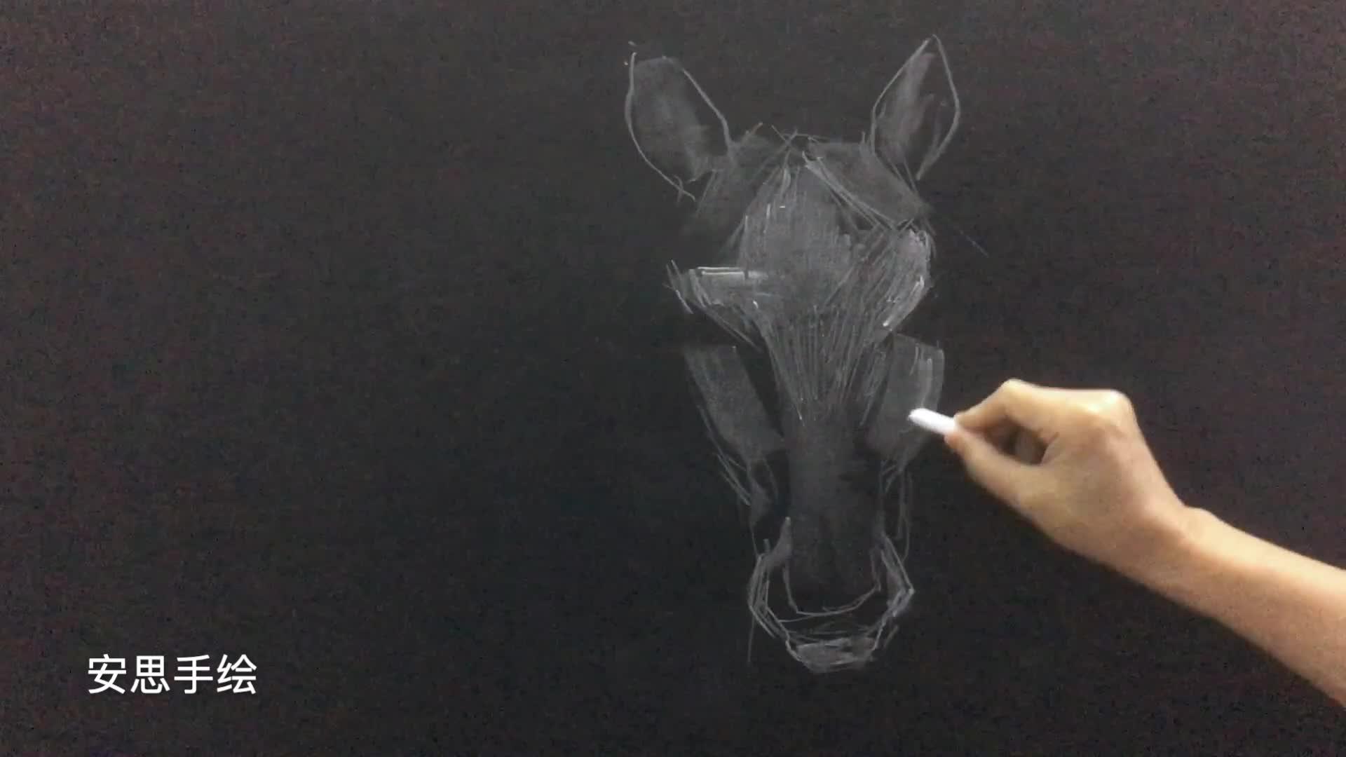 黑板粉笔画12生肖马