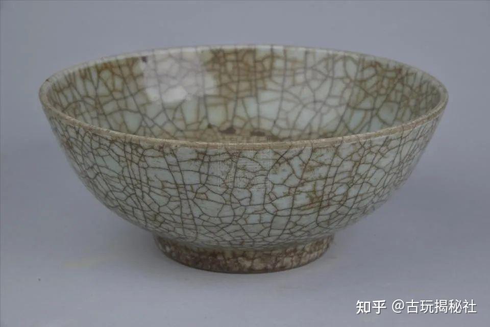 中国 仿哥釉 碗 八客 中国 仿哥釉 碗 八客