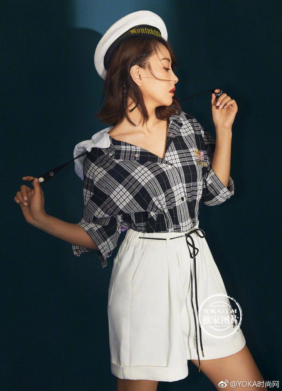 杨蓉写的《蓉颜》怎么样?