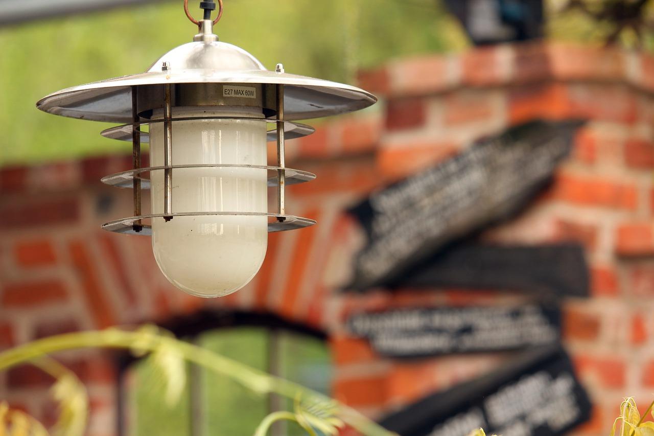 3. 灯光效果评估