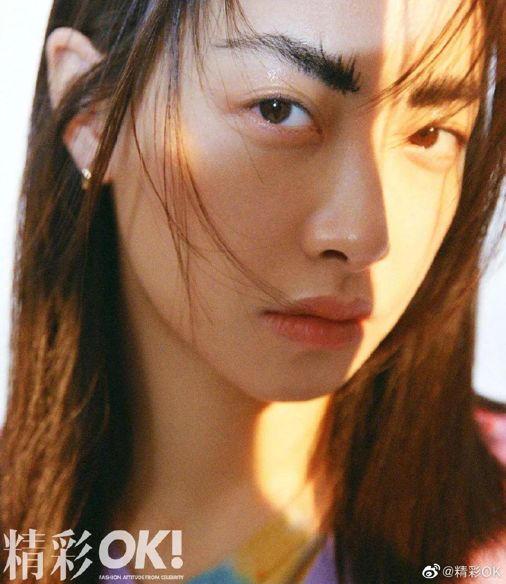 我只能说,如果这就是时尚的话,那我还是选择离时尚远一点……- 宋茜os