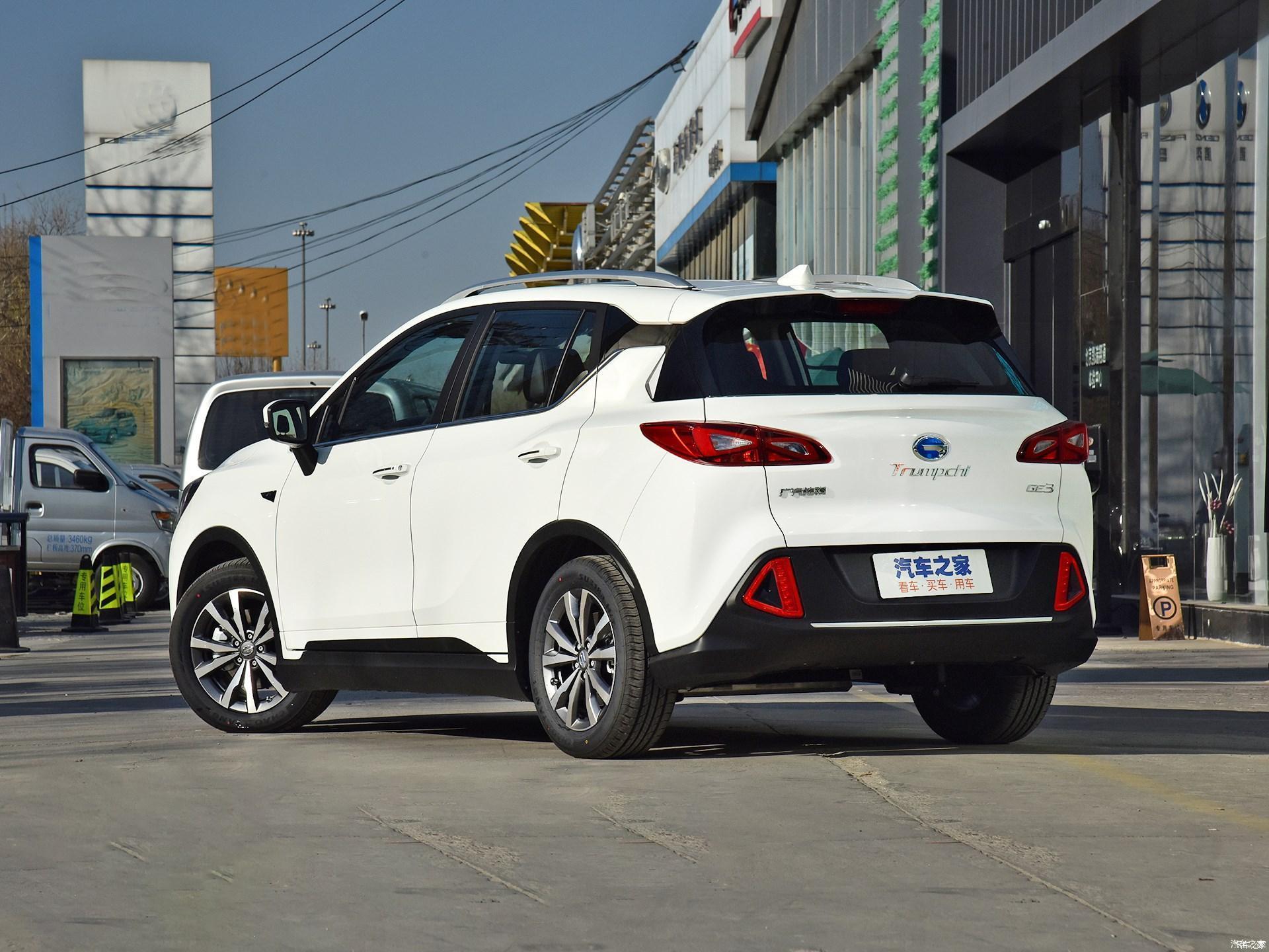 想要买车先来关注促销动态传祺ge3综合优惠25万