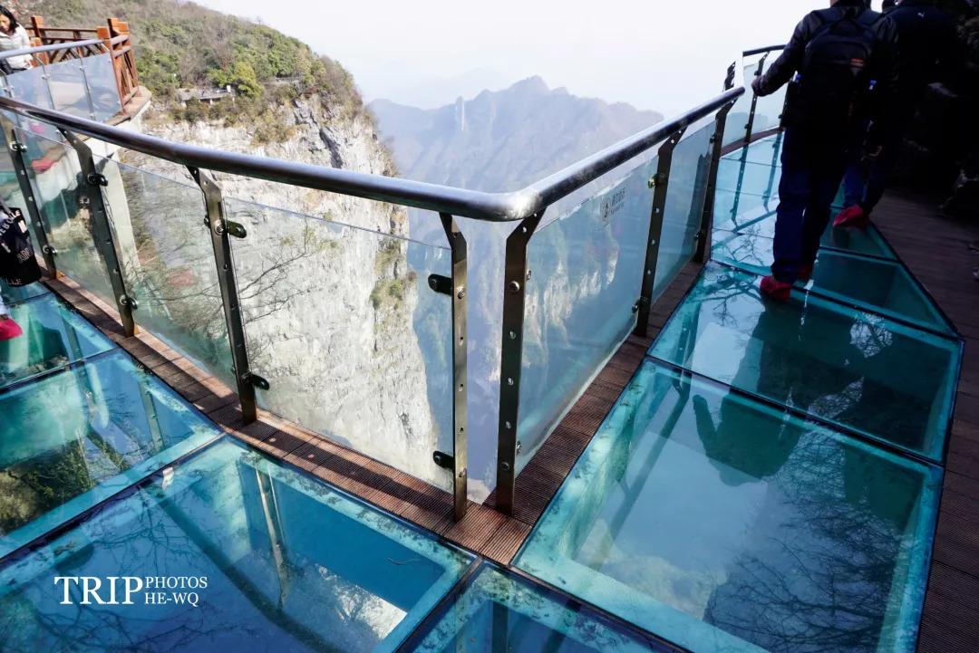 国内第一条海景玻璃栈道开放了分分钟吓到腿软但是美哭了
