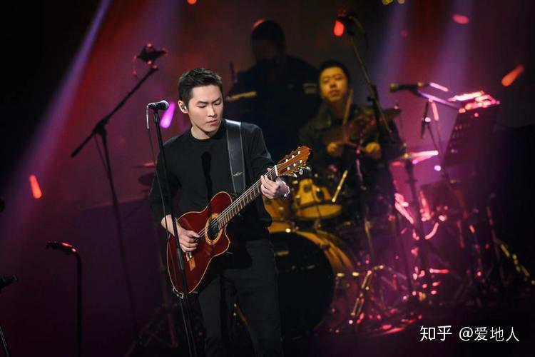 如何评价梁博新歌《想念》? - 知乎