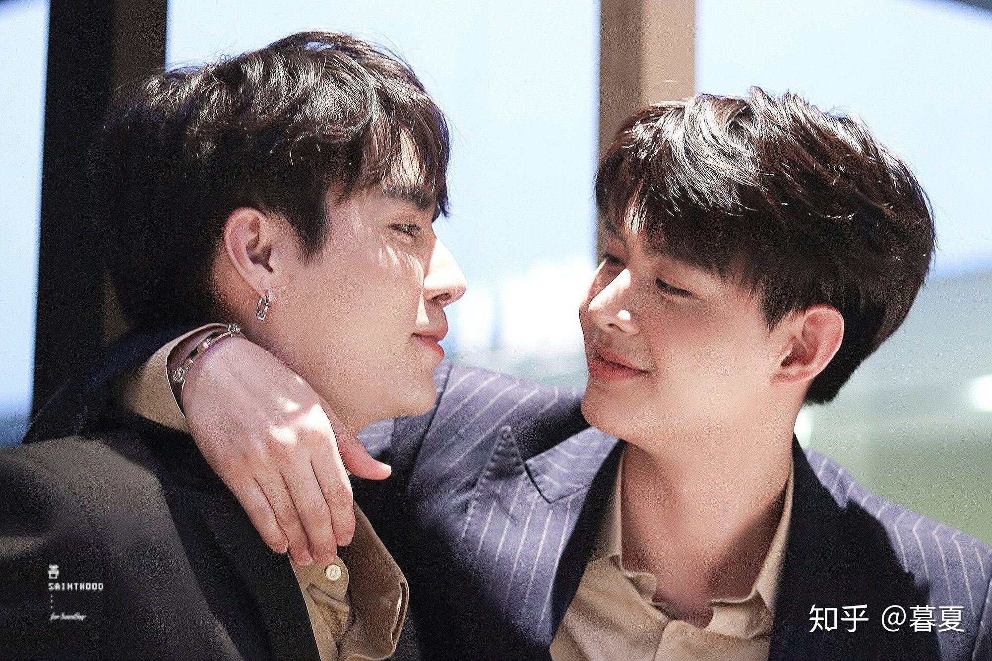 zee李海海和saint黄明明之间有什么故事吗? - 知乎