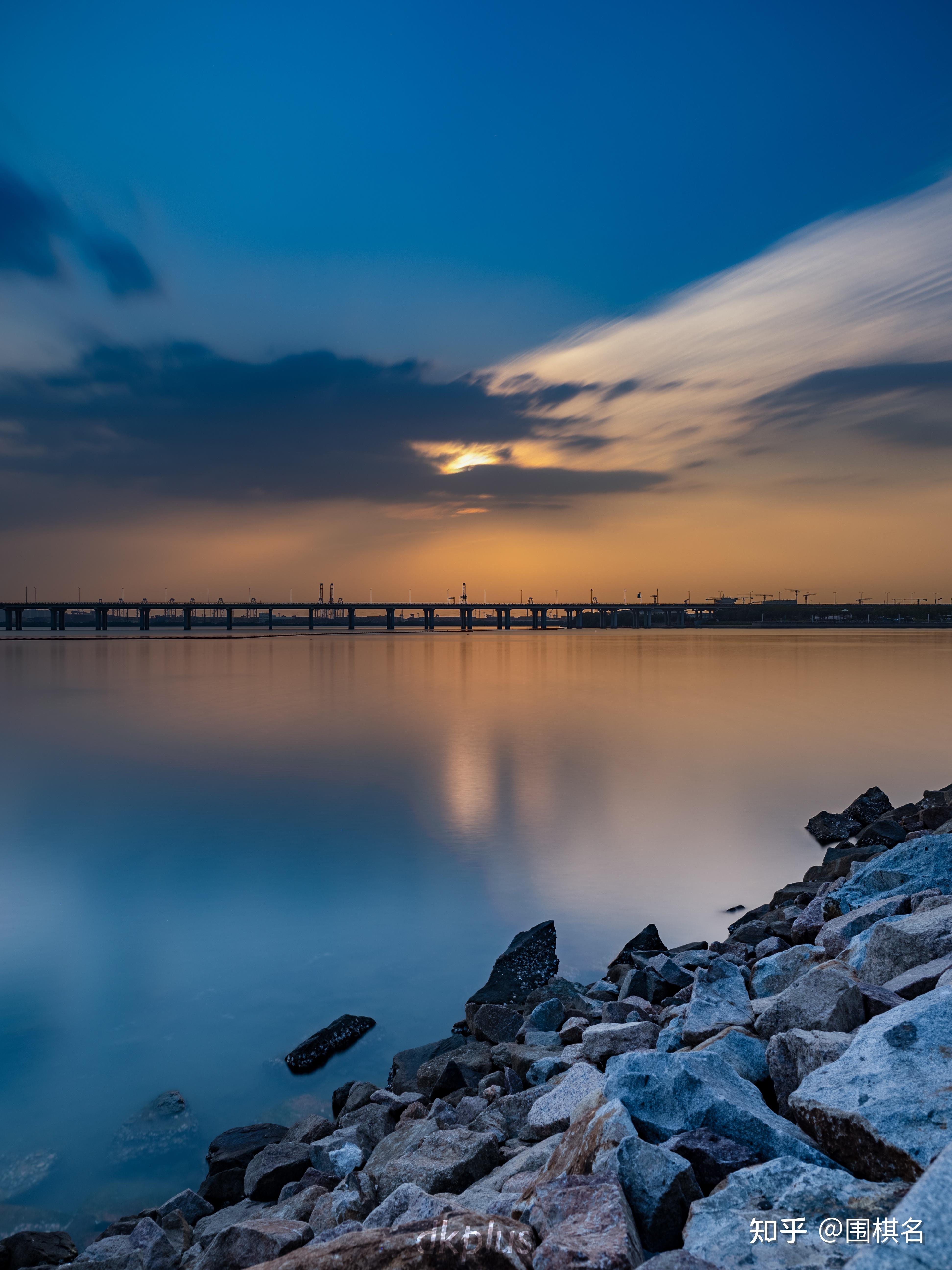 各位大佬,半画幅微单该选哪个?